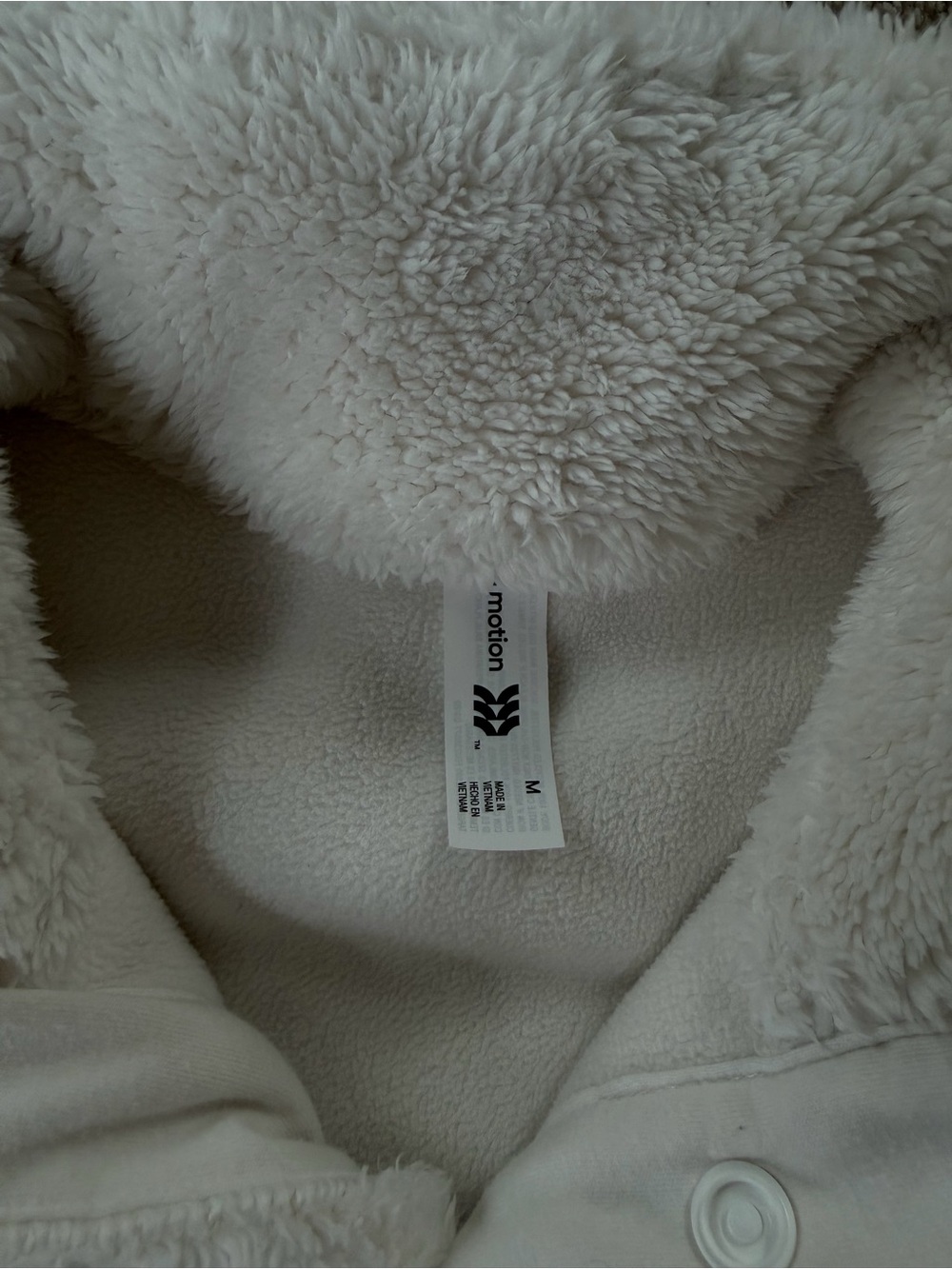 all in motion Plush Sherpa Pullover Jacket - White - Picture 3 of 3